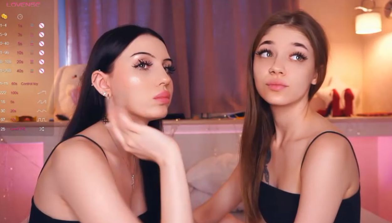 lesbian live cams lesbian live cams